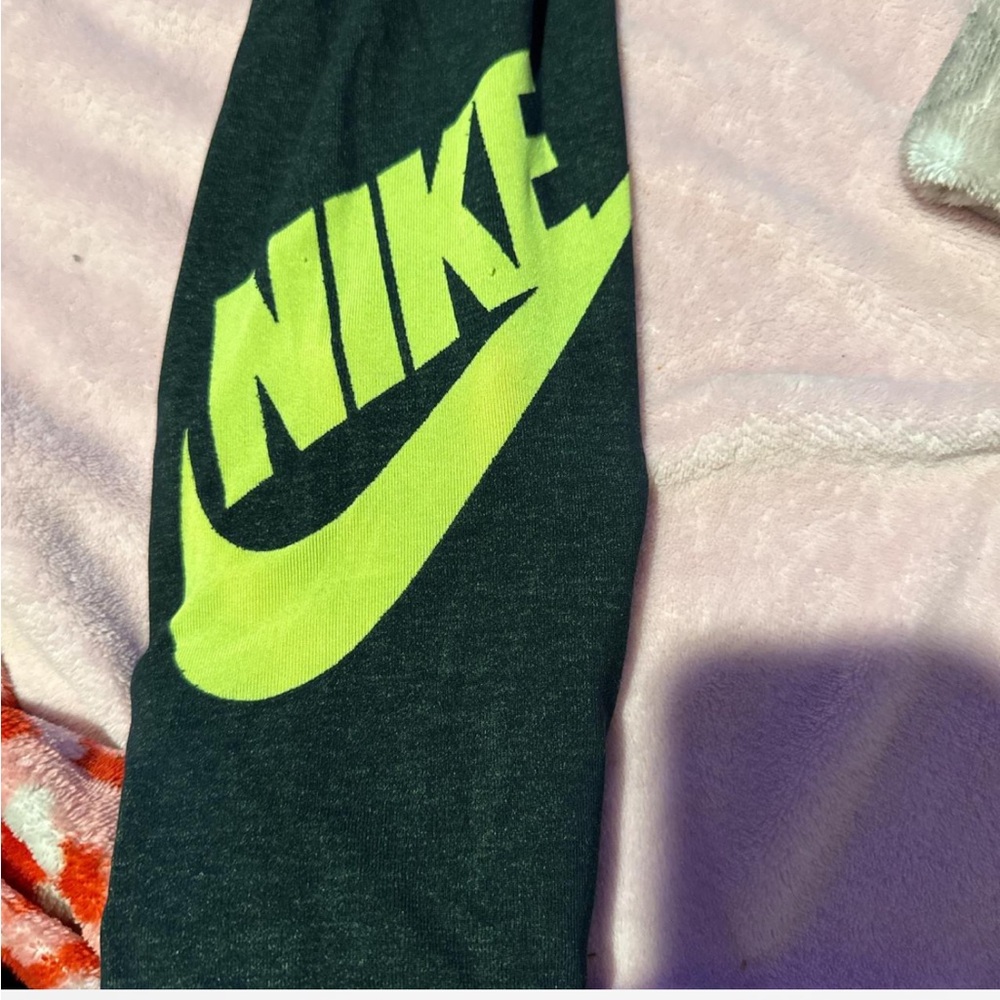Nike leggings